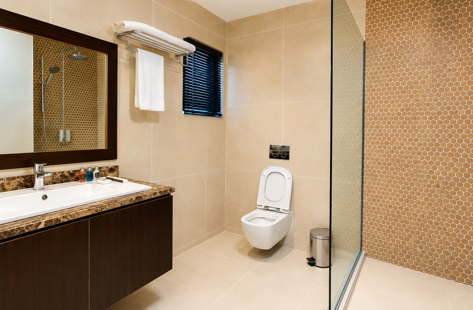 Terraform Hotel Deluxe Room - Lekki Phase 1