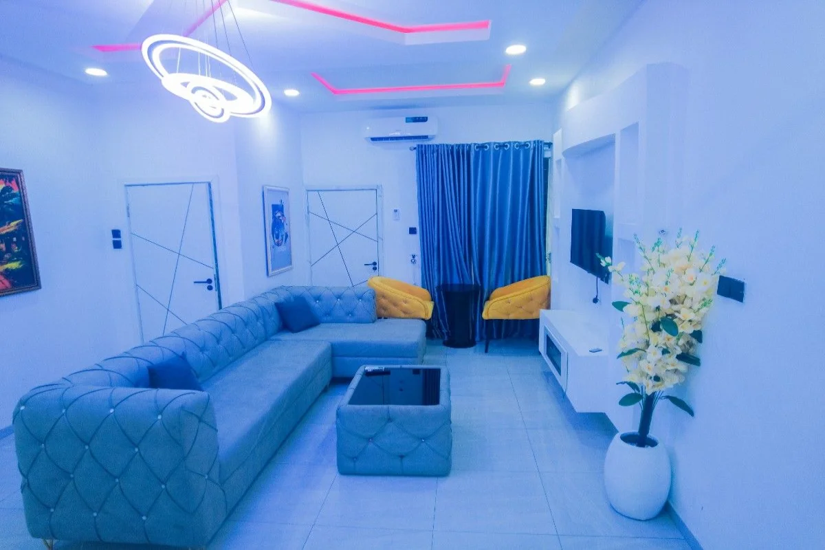 Tindarl Kumba 2 bedrooms