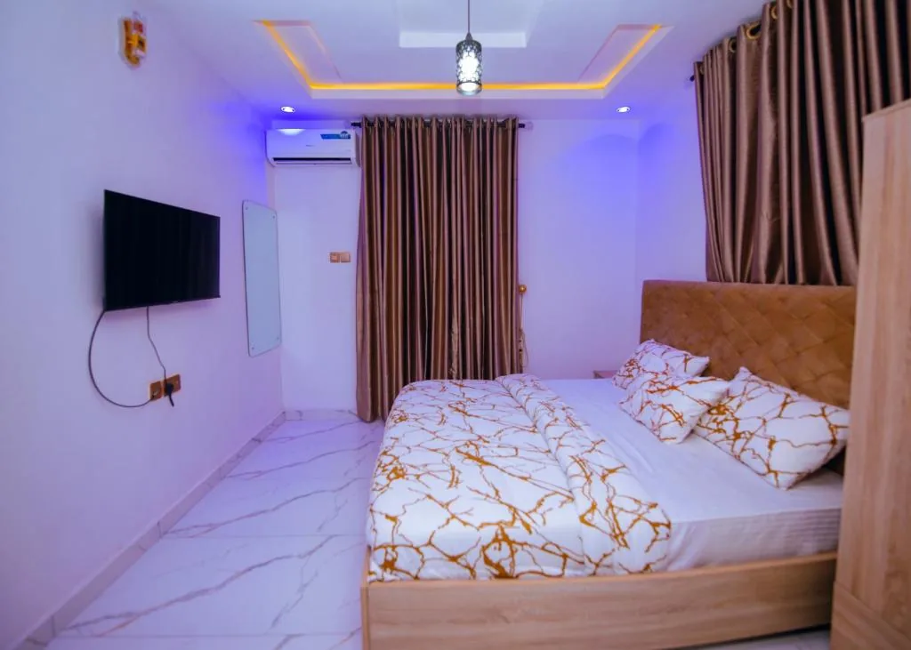 Immaculate 2 Bedrooms
