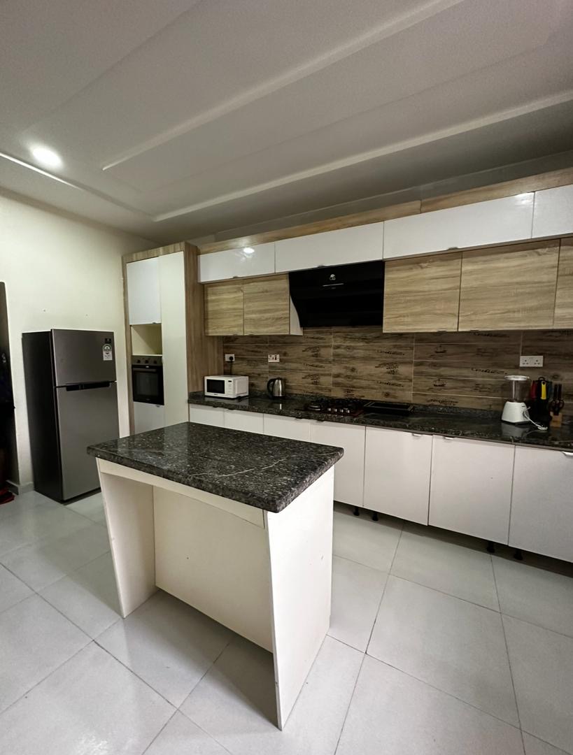 Casa Ruby Apartment – Victoria Bay III, Ikate