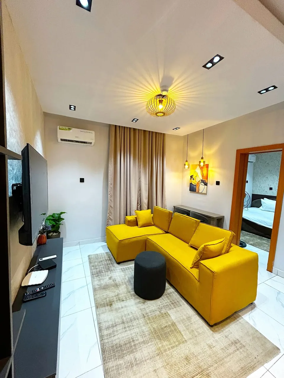 Crestville Executive 1 Bed