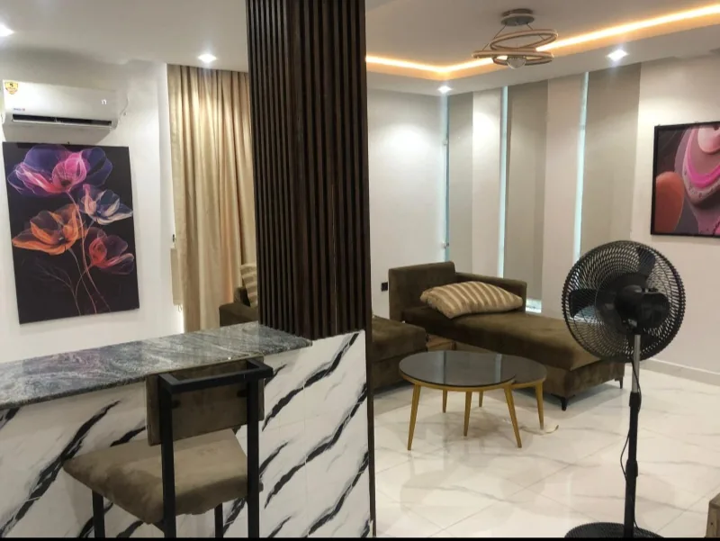 Crestville Luxe 2 Bedrooms
