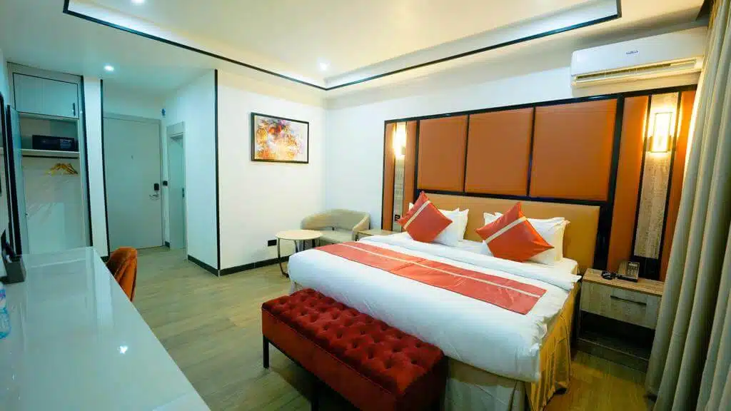 Bayview Superior Room