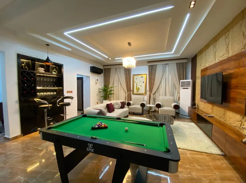 Rock-Point Modern 2 Bedrooms